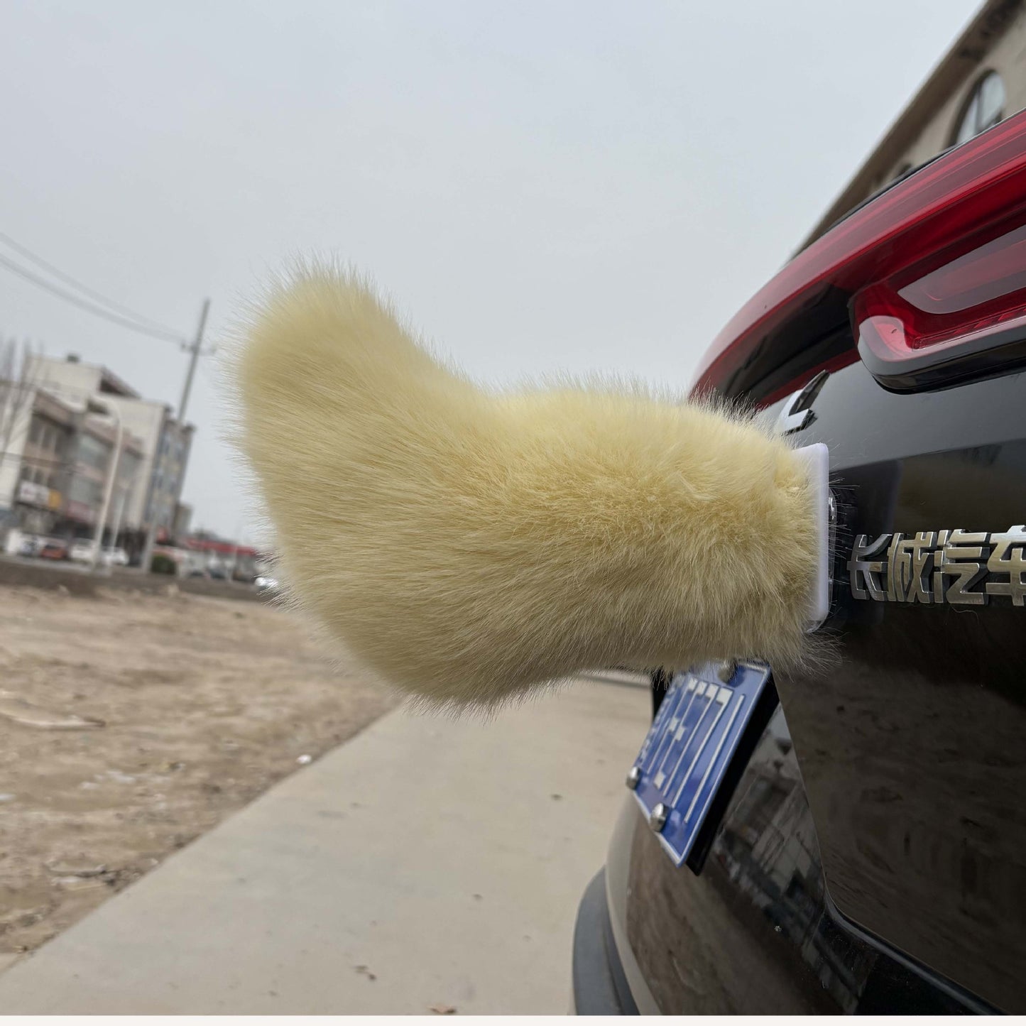 Moving Plush Car Tail Decoration