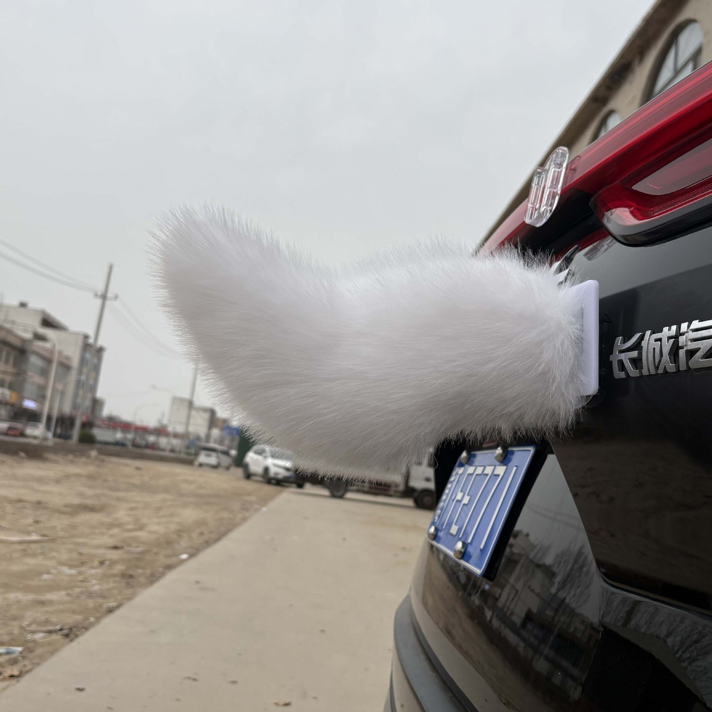 Moving Plush Car Tail Decoration